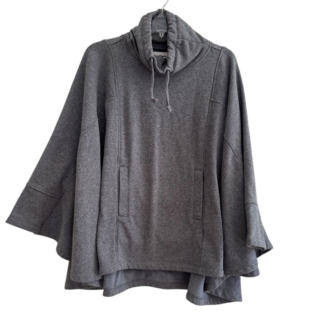 UGG Gray Pichot poncho super soft High neck Layering Minimalist Coastal XS/S - Picture 2 of 9